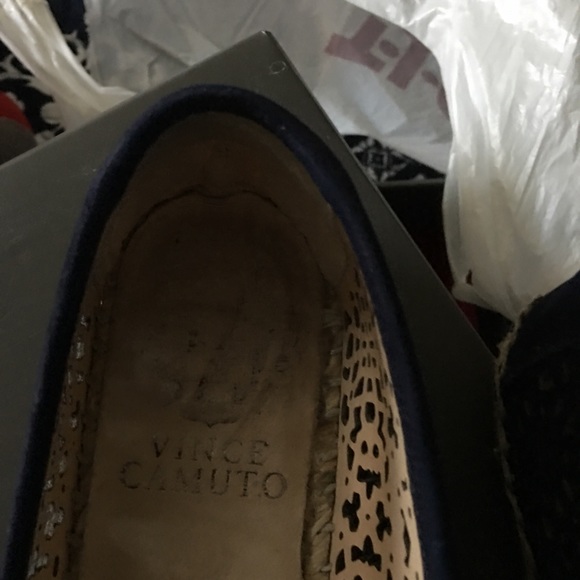Pair of Vince Camuto Shoes - Picture 3 of 3